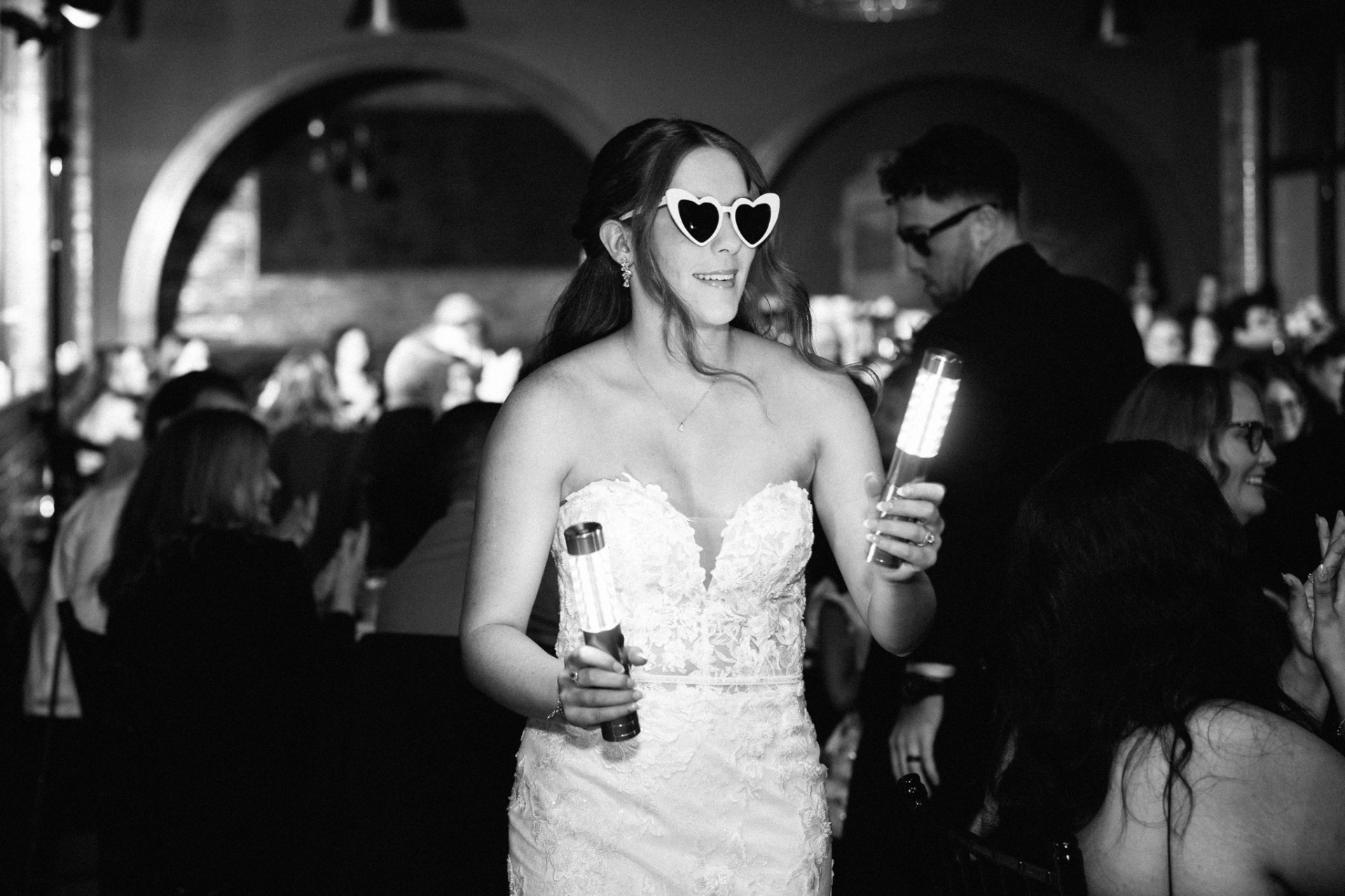 Bride with heart sunglasses at Urban501